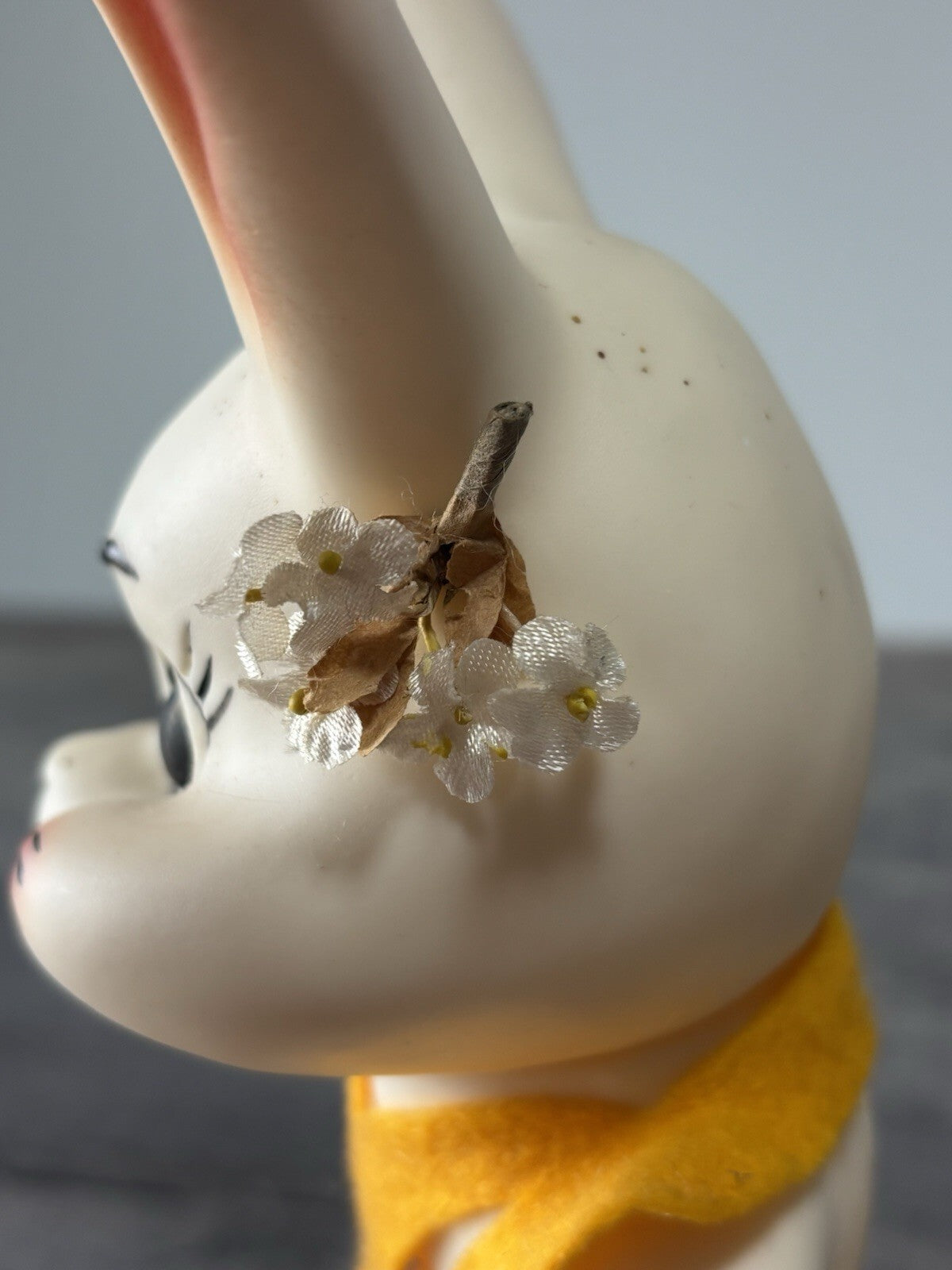 Vintage 1968 Roy Des Bunny Blow Mold Vinyl Plastic Rabbit Piggy Coin Bank