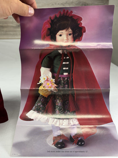 Vintage 1986 Franklin Heirloom Doll Little Red Riding Hood Stunning With Stand