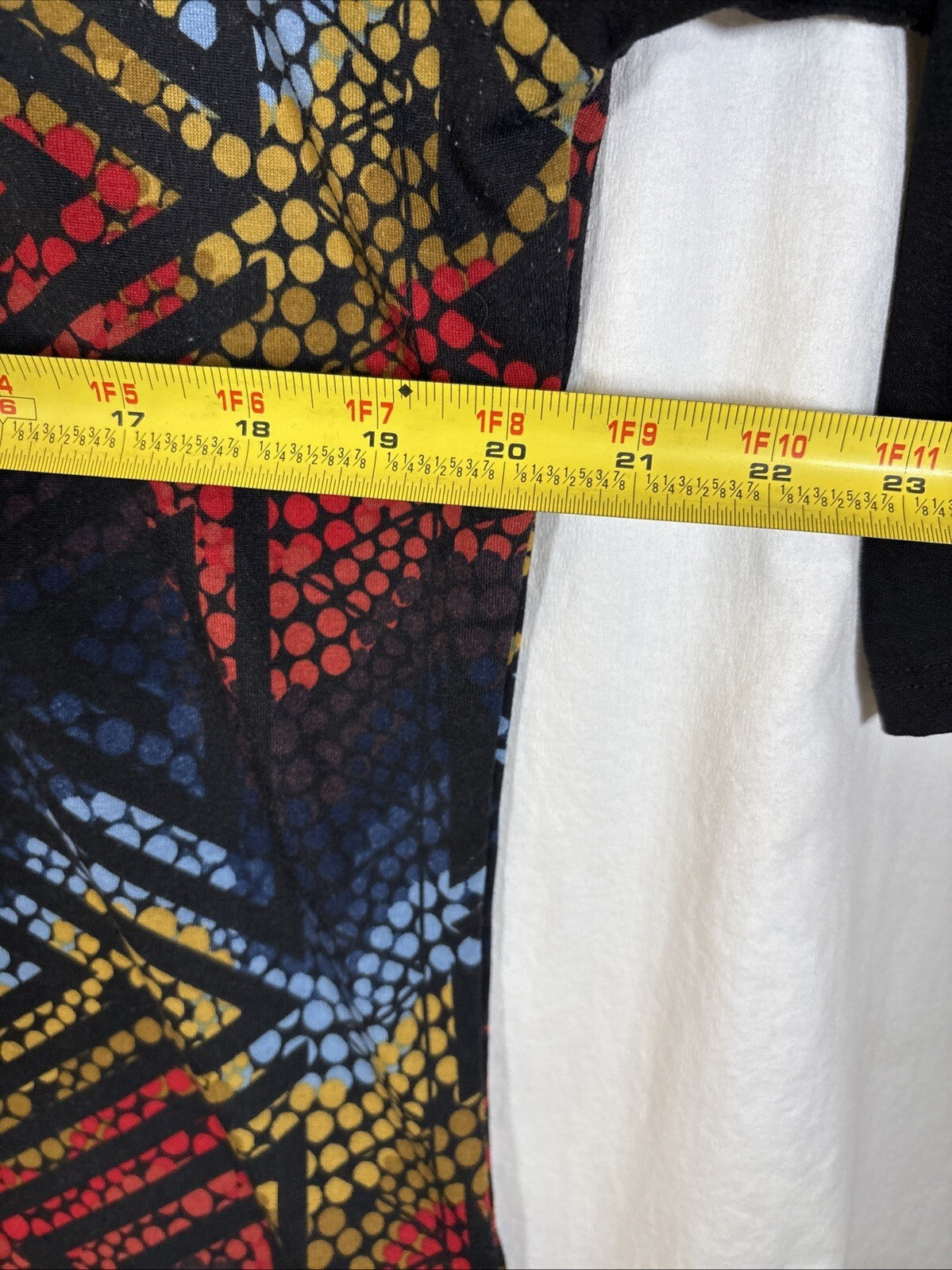 LuLaRoe Randy Womens Size L Colorful Geometric Baseball Tee Gray 3/4 Sleeve